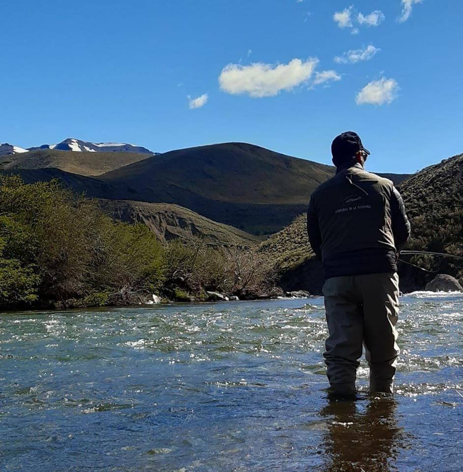 Bardas Del Limay Dormi-Con Hidromasaje - Totalmente Equipado ปลอตติแยร์ ภายนอก รูปภาพ